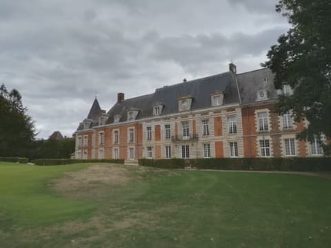 Couvreur Monchy-Humières