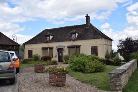 Couvreur Savignies