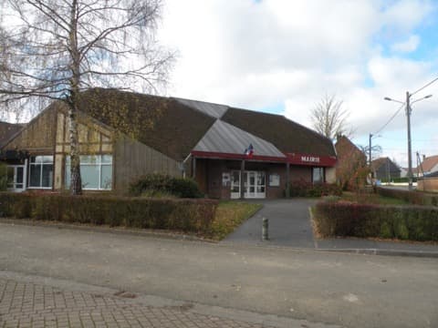 Couvreur Velennes